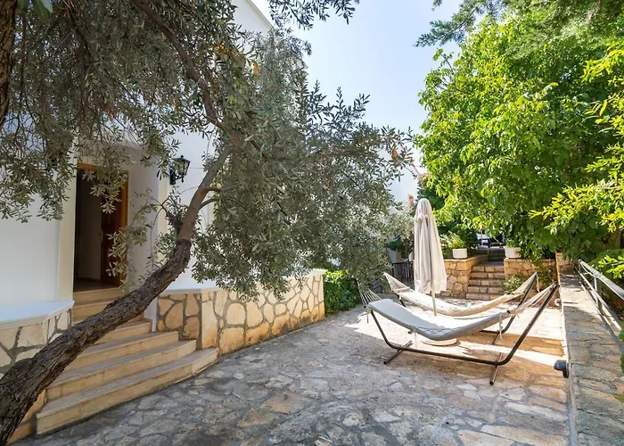 Korsan No.5 מלון דירות *